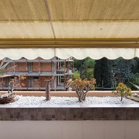 Apartament Ampio Monolocale Con Terrazzo - A 2 Passi Dal Mare Latte Zewnętrze zdjęcie