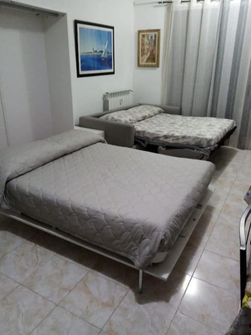 Apartament Ampio Monolocale Con Terrazzo - A 2 Passi Dal Mare Latte Zewnętrze zdjęcie