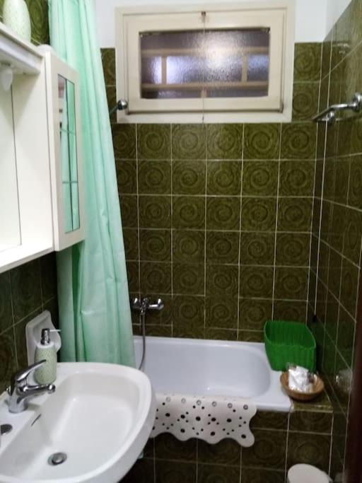 Apartament Ampio Monolocale Con Terrazzo - A 2 Passi Dal Mare Latte Zewnętrze zdjęcie